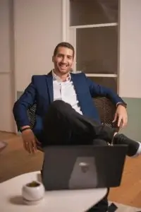 לירון קטלן הבעלים של חברת ניהול מוניטין